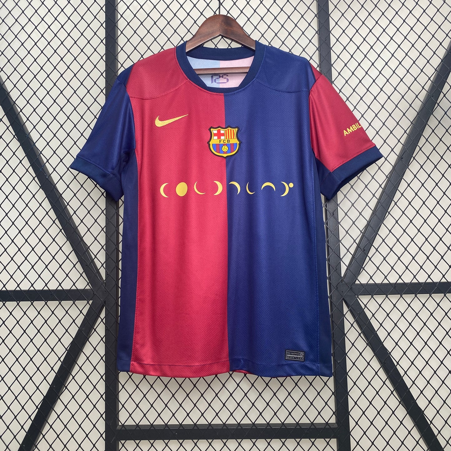 KIT DOMICILE ÉDITION SPÉCIALE BARCELONE 24-25