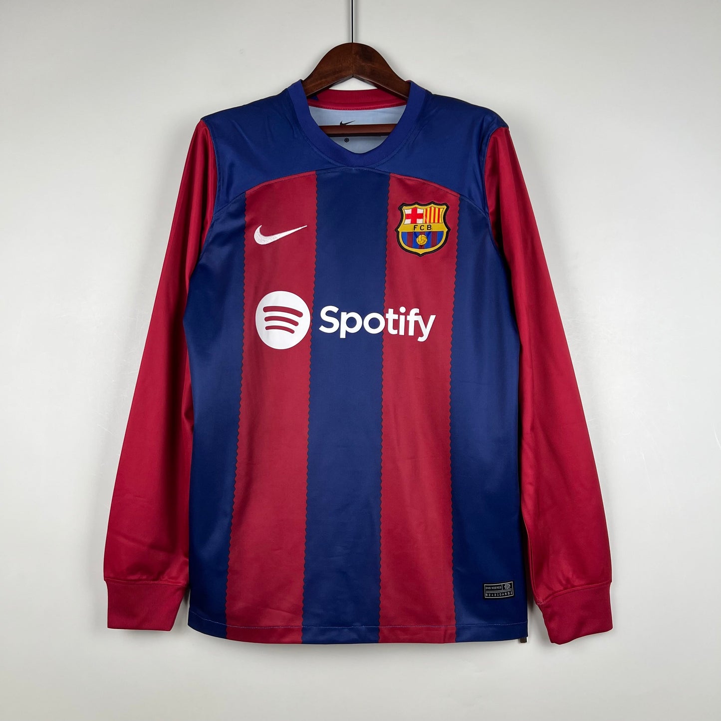 FC BARCELONA HOME KIT LONG SLEEVES 23-24