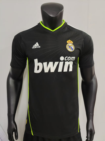 REAL MADRID RETRO KIT 10-11