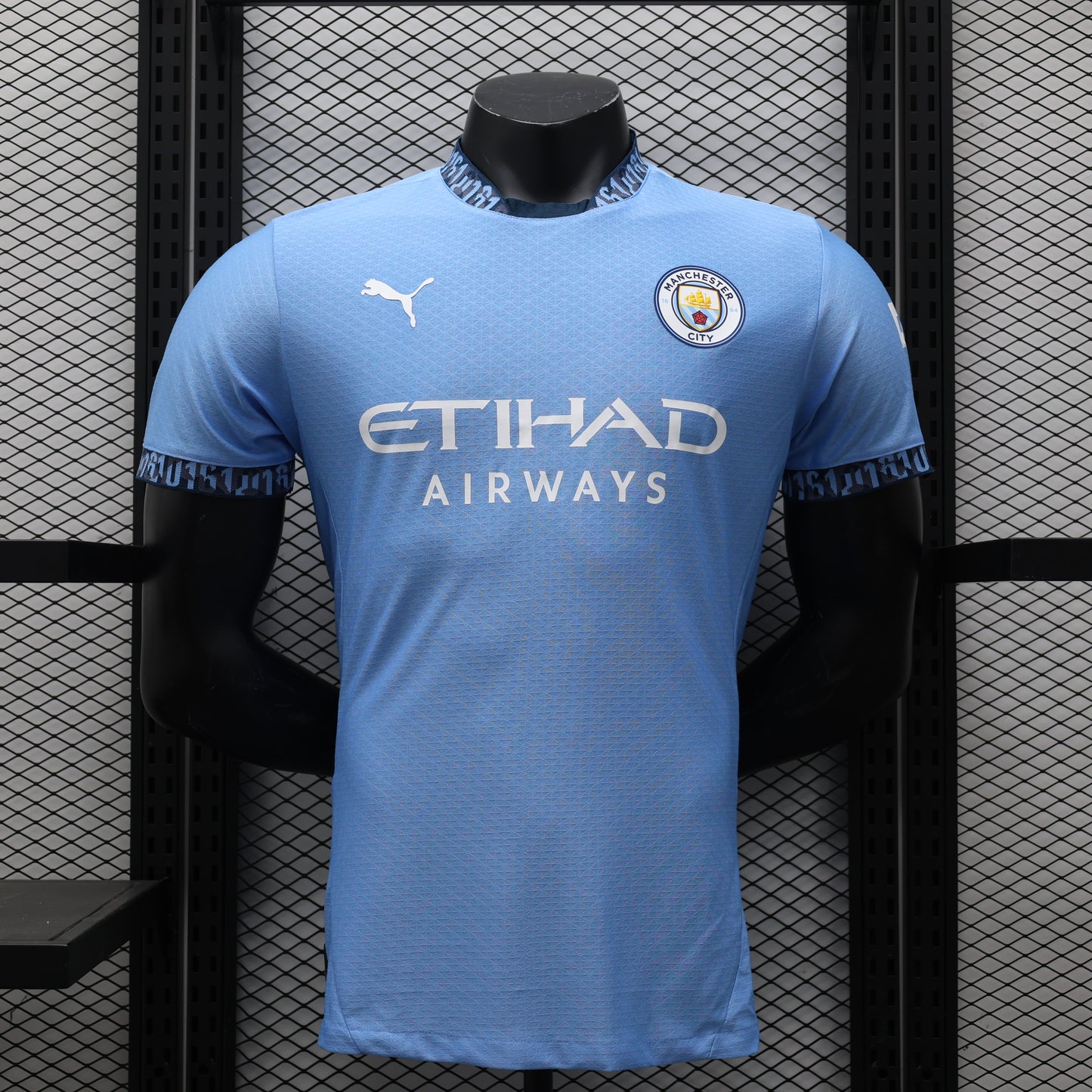 MANCHESTER CITY HOME KIT 24-25