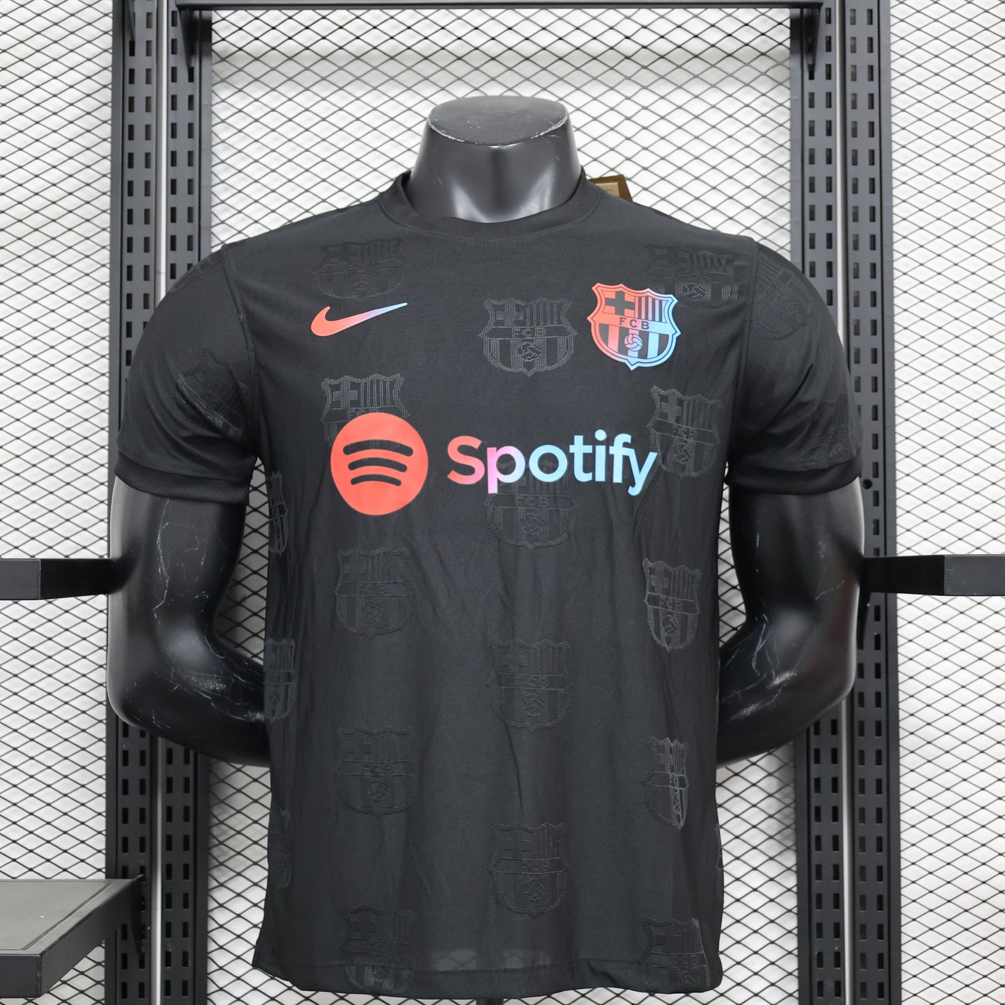 BARCELONA CONCEPT KIT 24