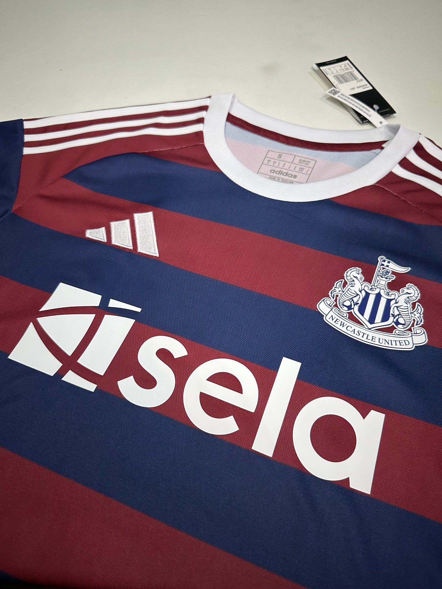 NEWCASTLE AWAY KIT 24-25