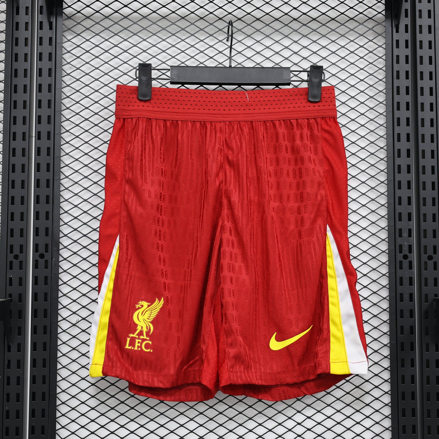 LIVERPOOL HOME SHORT 24-25