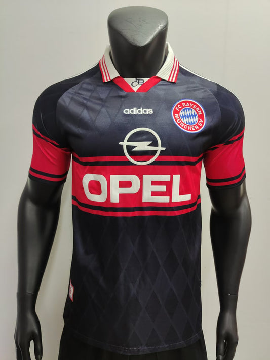 BAYERN RETRO KIT 97-99